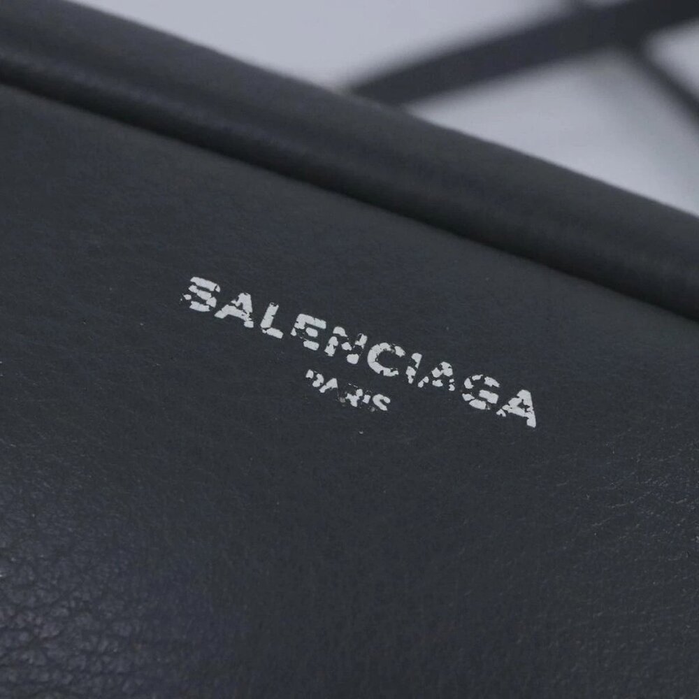 BALENCIAGA Everyday camera S Shoulder Bag Leather Gray - Picture 11 of 16